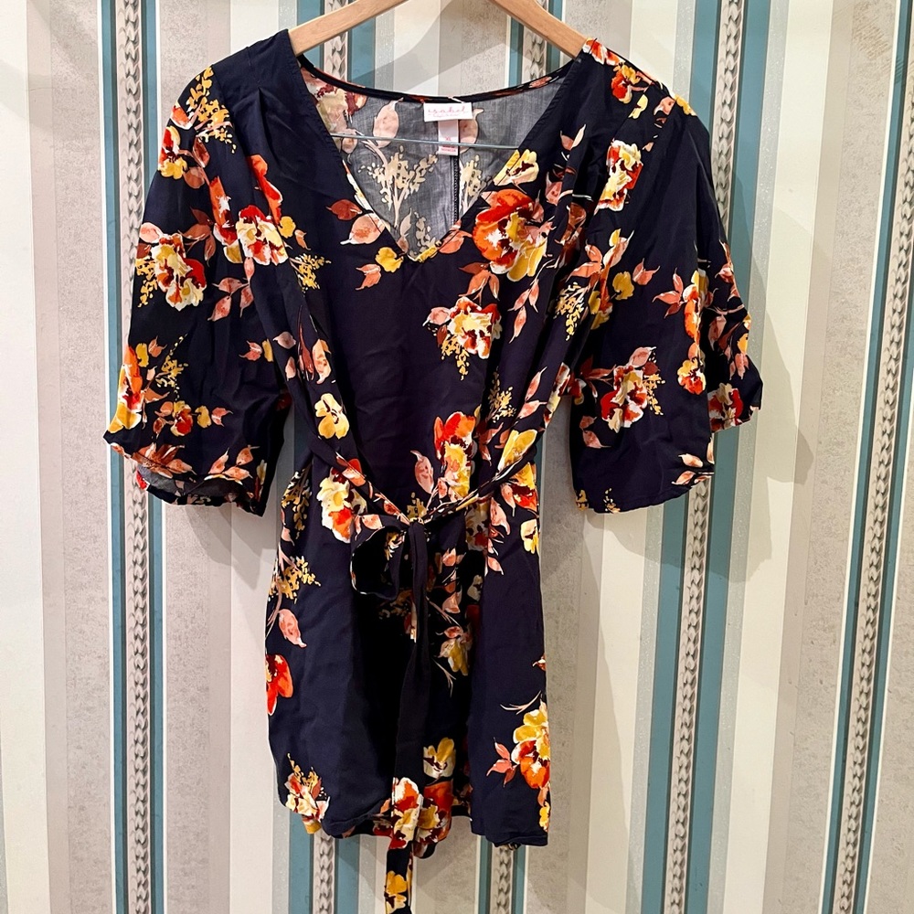 Isabel Maternity navy autumn floral maternity top size xl